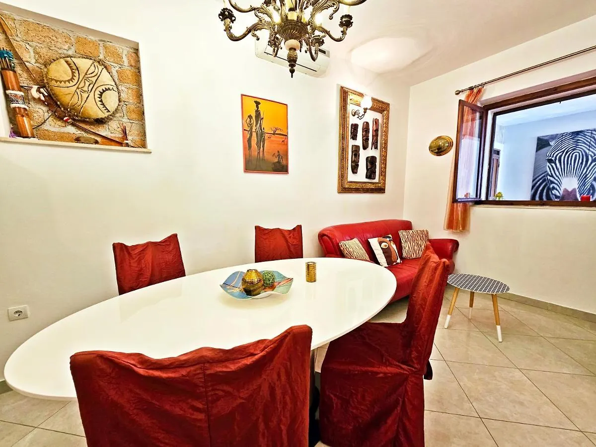 Apartments Tempera By The Beach Split 0*,